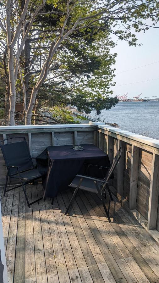 핼리팩스 Seawatch Bed & Breakfast B&B 외부 사진